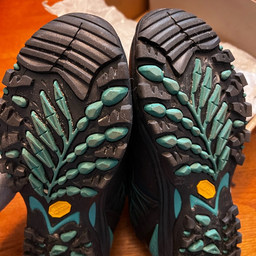 The North Face Women’s Hedgehog fastpack gtx Hiking LT Shoes - Picture 8 of 16